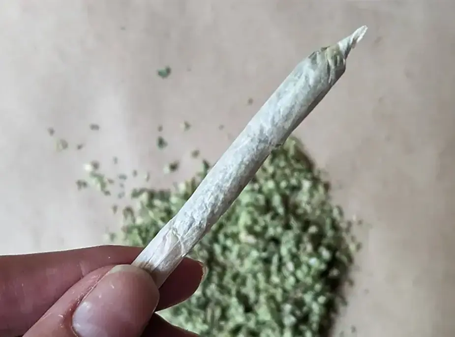 The Importance of a Properly Rolled Stick: Ensuring Consistency in the Cannabis Experience